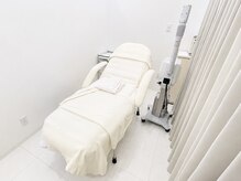 ポーラ ザ ビューティ 光店(POLA THE BEAUTY)の雰囲気（白を基調とした店内◎落ち着きのある空間と個室のエステルーム）