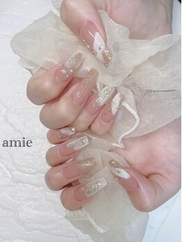 ネイルサロン アミ(Amie)の写真/【スカルプでアレンジ★】自爪のお悩み/短い/弱いなどカウンセリング◎形・長さを整えて理想の指先へ♪