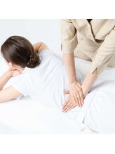 華陽整体サロン 桜木町本店/本格施術で骨格調整