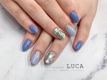 ネイルアトリエルカ(nail atelier LUCA)/W-932 ブルーシェルミラーネイル