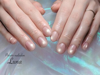 ルナ(Luna)/上品な輝きマグネット