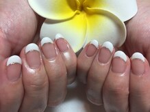 ウィウィ(U'IU'I)/白フレンチ