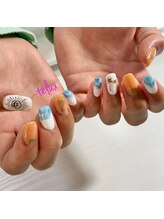 テラックス/太陽ネイル