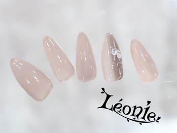 レオニー(Leonie)/バイカラーネイル