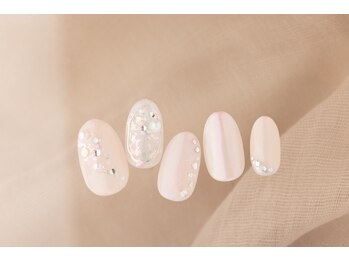 エムスラッシュネイル 本牧店(M SLASH)/ホワイト秋ネイル