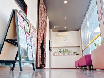 きらく 黄金店/待合室