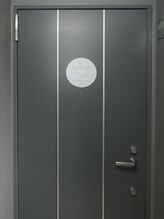 ミル ヴー(mille voeux)/エステサロンの玄関