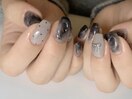 black nuance nail