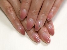 ネイルサロン ド シー Nail Salon de Cの雰囲気（シンプルの中にも特別をプラスしてワンランク上の仕上がりへ♪）