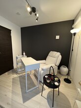 ミニョンボーテ(mignon beaute)/ふかふかのソファーです