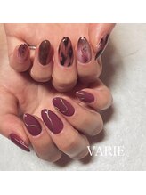 ヴァリエ(VARIE)/