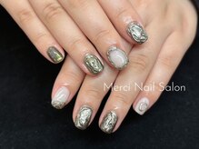 メルシー(Merci)/個性溢れるミラー(3D）ネイル