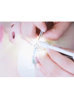 ボリュームのある目元にしたい