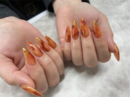 オレンジ×ニュアンスネイル