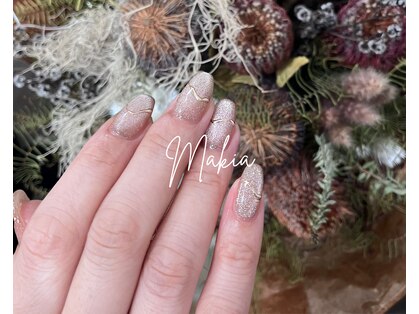 マキア(Makia)の写真