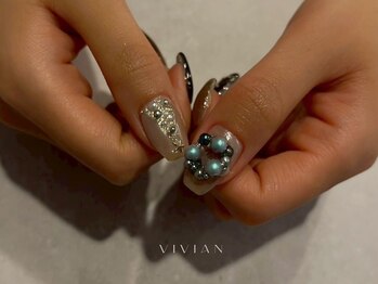 ヴィヴィアン ネイル(Vivian nail)/クリスマス ツリー リース