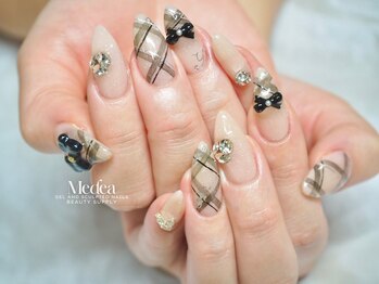 ブラックチェックワンホンネイル