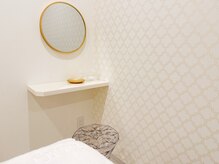 ハクカスパ(HAKUKA SPA)の雰囲気（白を基調とした可愛い店内♪完全個室の女性専用サロンです☆）