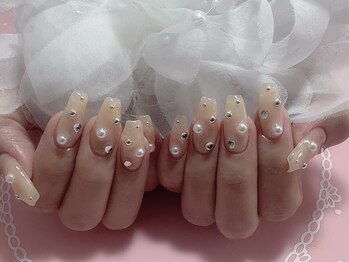 ヤン(YAN)の写真/周りと差のつくシンプル上品ネイルなら"Beauty Salon YAN"で決まり★毎日の気分を上げる指先へと導きます♪