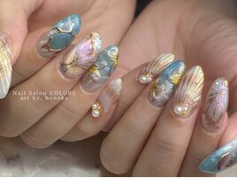 貝殻ネイル　担当：粥川