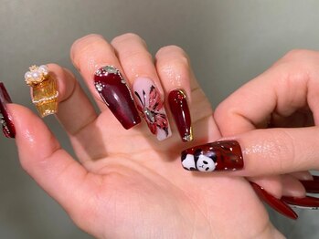 ワイエスネイル 平井店(YS Nail)の写真/ハイセンス×高技術で、持込ネイルも再現性高く理想の指先を叶える♪あなただけの特別な指先に…★当日OK◎
