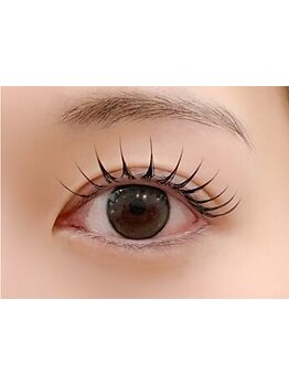 ボリュームのある目元にしたい