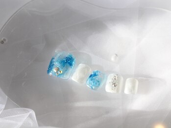 ルミファ 柏(Lumi Hwa)/水面アートネイル