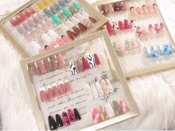 レイネ(Reine)の写真/清潔感は手元から！シンプルネイルでオフィスも日常も美しく。フィルイン技術で長持ち♪