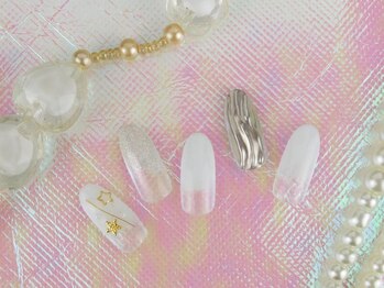 ブラン(Blanc)/波ネイル