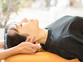 ぷらす鍼灸整骨院 ビエラJR塚口院の写真/【平日12時~14時限定/超トク&時短♪】骨盤リセット調整×もみほぐし¥1,500♪