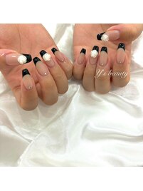 黒フレンチ×白薔薇