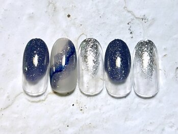 アヤ(AYA)/ニュアンス大理石風ネイル