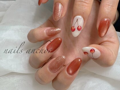 ネイルズアンカー(nails anchor)の写真