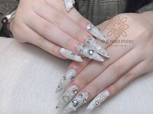 ウメネイルスタジオ(UME NAIL STUDIO)/題長さだしやり放題×つけ放