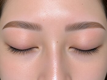 ラシル 金山店(racil)の写真/【racilパーマ(パリジェンヌ)×アイブロウWAX8980円】顔の印象を左右する眉はプロにお任せで垢抜け美人に*