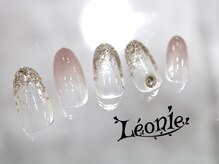 レオニー(Leonie)/カラグラ×ラメグラネイル