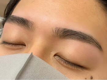 ルアン 表参道店の写真/六本木の人気店が表参道にOPEN★メンズ眉毛専門だから似合わせお任せ![メンズ脱毛/アイブロウ/眉毛/表参道]
