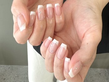 サンジュウヨン(34)/フレンチネイル　パラジェル