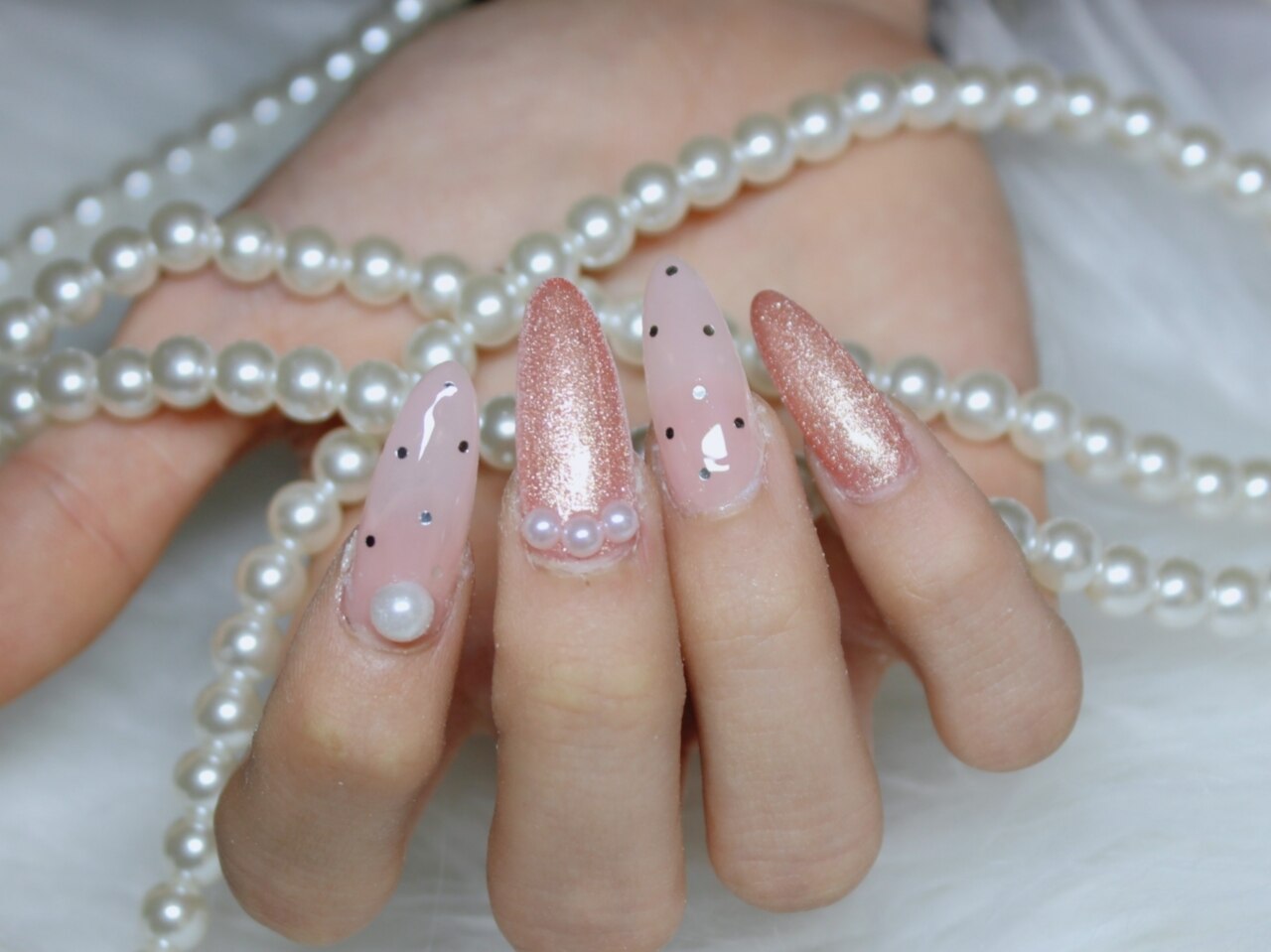 クローネイル ジジ(CLOW NAIL -zizi-)｜ホットペッパービューティー