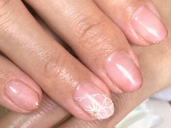 アンベリール ネイルサロンアンドスクール(embellir)/手描きフラワー×細フレンチ