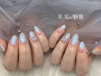 エムプラスネイル 新宿(M+Nail)/ワンカラー+蝶々パーツ