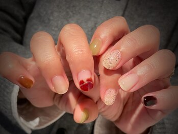 エルヴェ(elve)の写真/「ショートネイルでも絶対可愛い!!」Artや色味の掛け合わせが楽しいdesign♪JNEC1級/JNA上級ネイリスト在籍