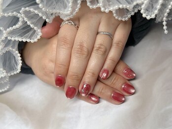 兎和ネイル(トワネイル)/ボルドーマグ