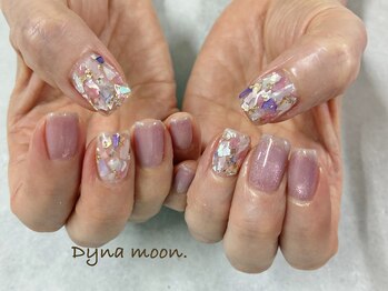 ダイナ ムーン(Dyna moon.)/貝殻ネイル