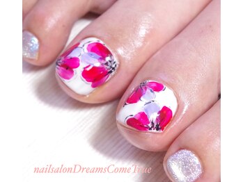 ネイルサロン ドリームズカムトゥルー(Dreams Come True)/