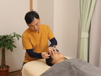 鍼灸院アゼ(AZE)/美容鍼