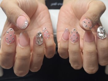 アップリップスダブリュー(Uplips.w)/