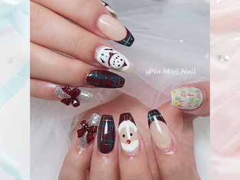 ピオミエルネイル 新宿(pio miel nail)/チェック×サンタホリデーネイル