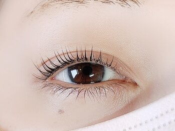 トリーズン(TREASON)/パリジェンヌラッシュリフト