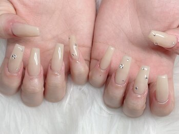 ネイルアルバ(Nail ALBA)/蜜杏仁ミルクネイル